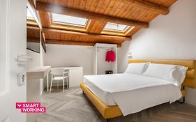 Principe di Paterno' - Budget Double Rooms&Breakfast